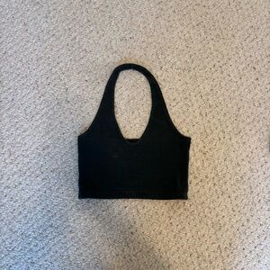 BRANDY MELVILLE CROPPED HALTER TOP